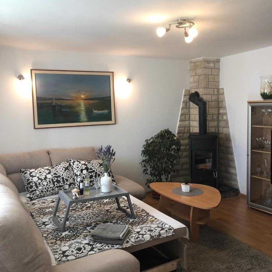 Apartments Barbara Senj  Ngoại thất bức ảnh