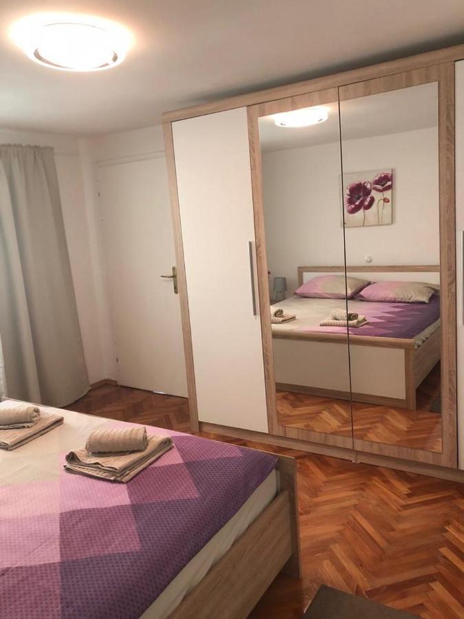 Apartments Barbara Senj  Ngoại thất bức ảnh
